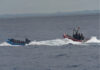 Migración ilegal EEUU intercepta yola en el Canal de la Mona con 48 dominicanos, 16 haitianos y dos rumanos